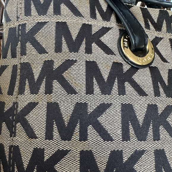 Michael Kors Tote in Black and Tan - Picture 3 of 16